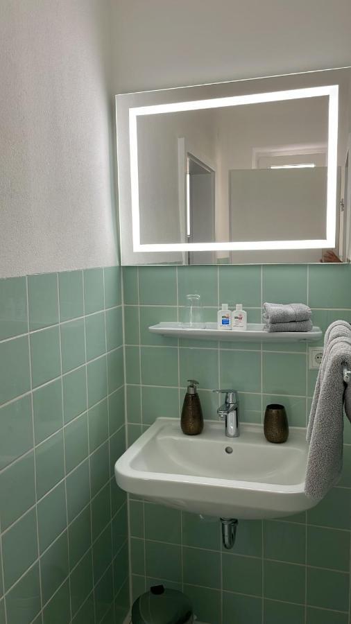 Apartment Naehe Ettlingen - 15 Min Zur Messe Karlsruhe Malsch  Eksteriør billede